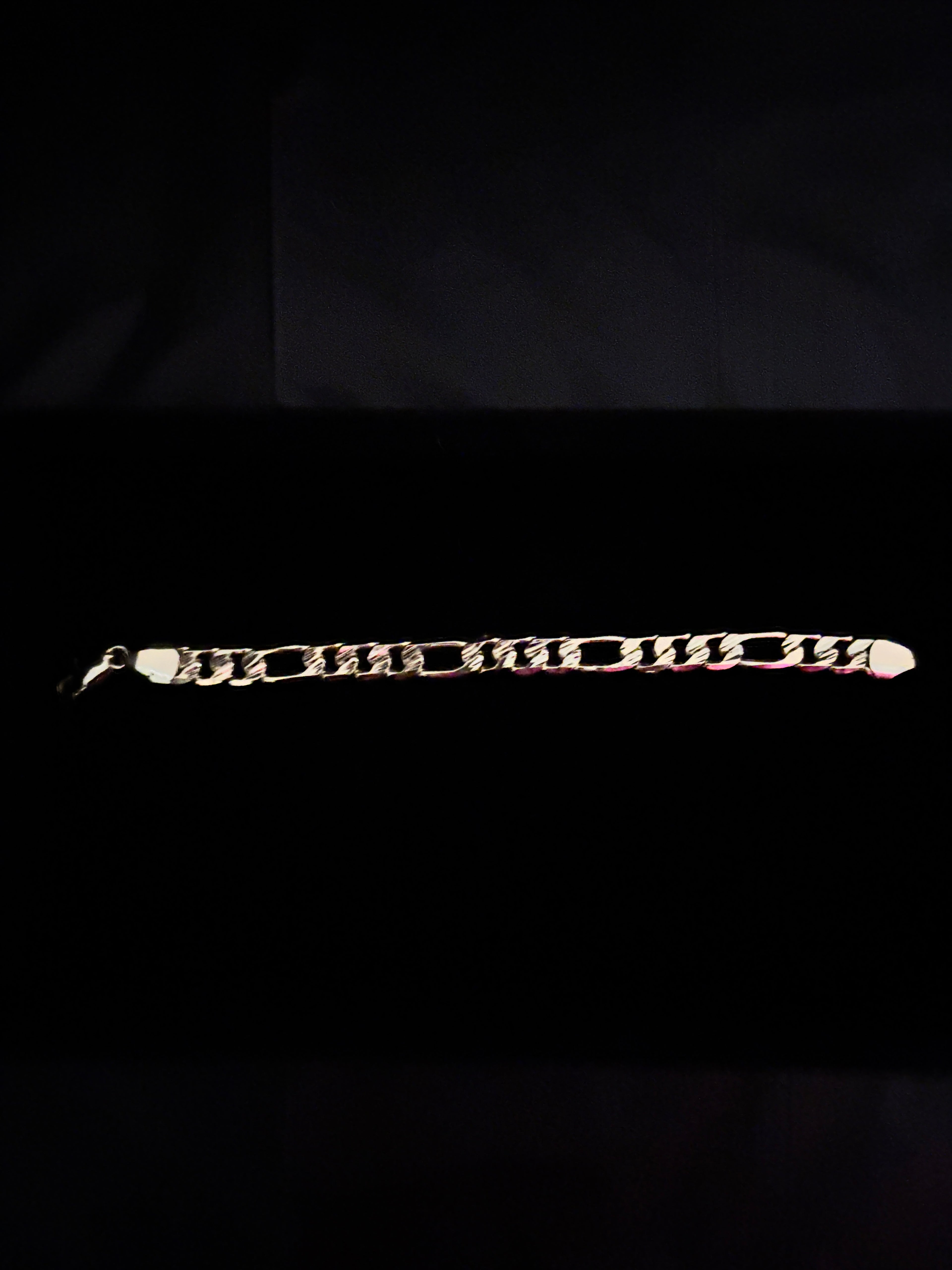 B8- 9mm. 14K Gold Bracelet