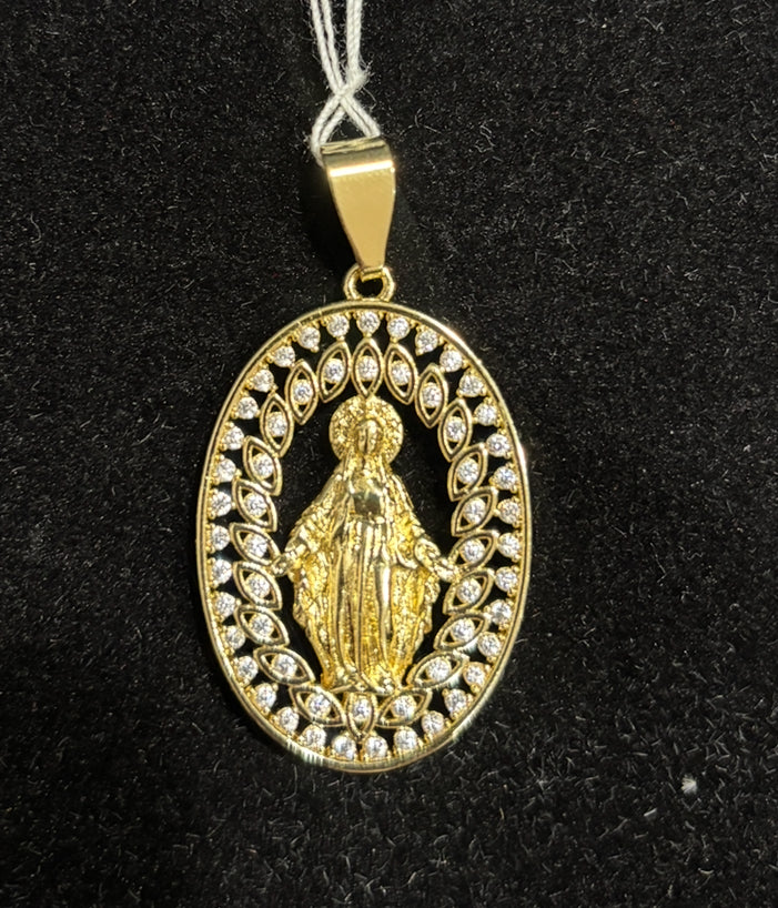 P6- Gold Pendant